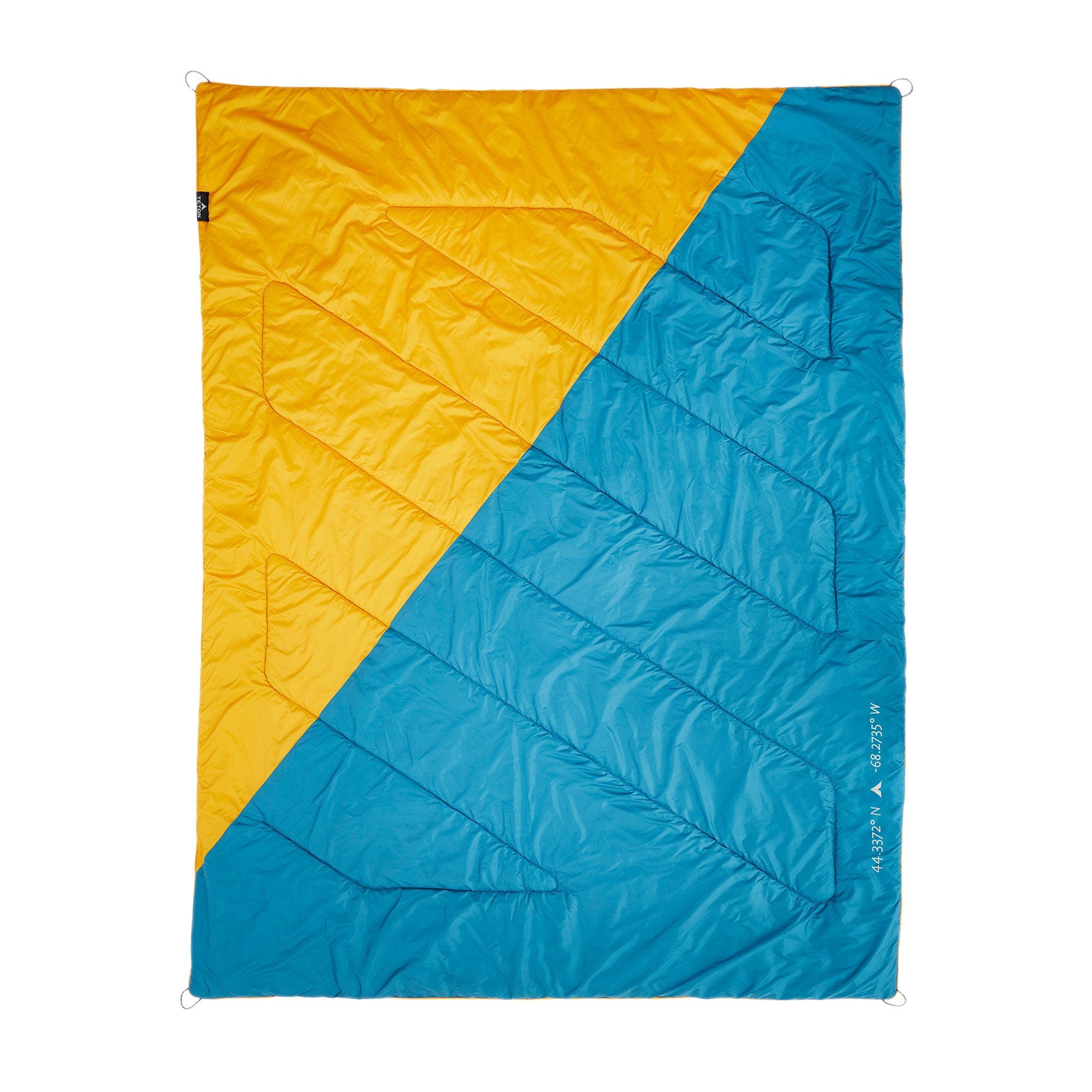 TETON Sports Acadia Outdoor Camp Blanket