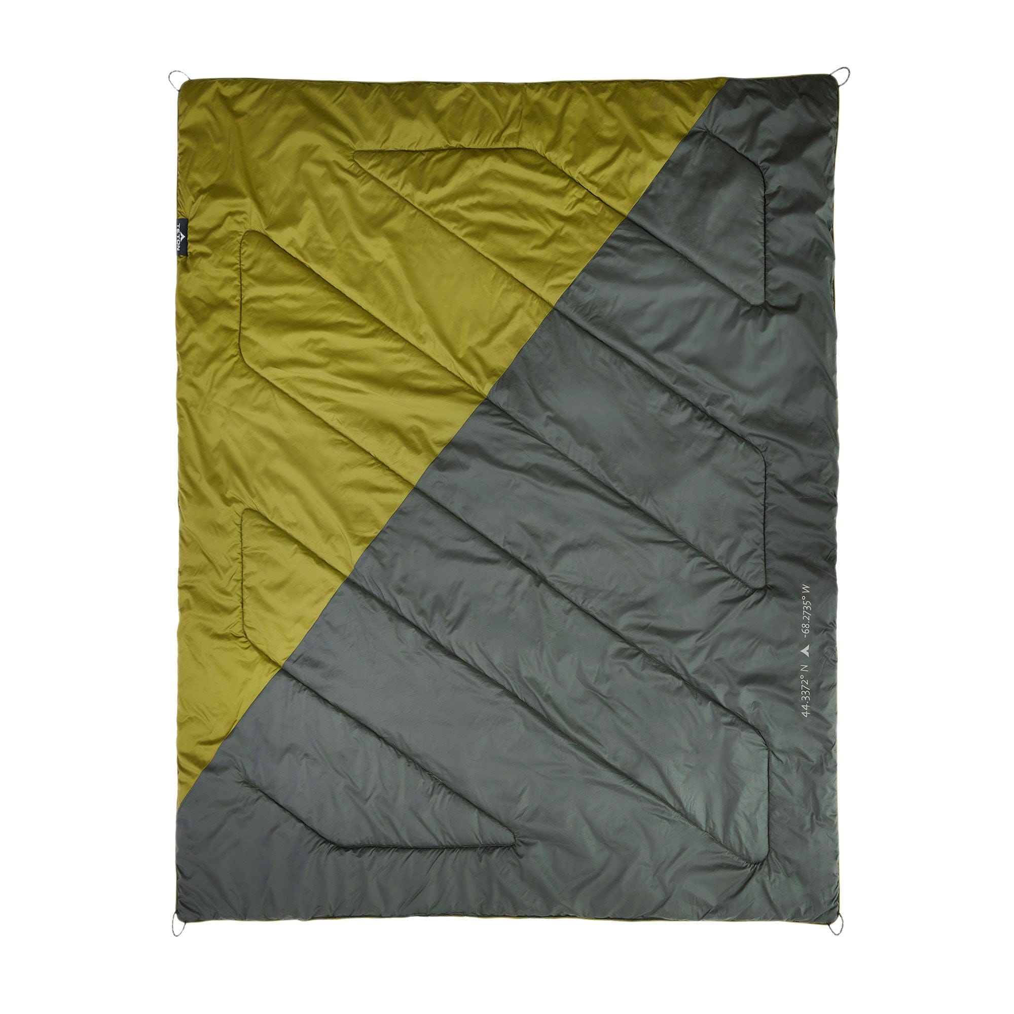 TETON Sports Acadia Outdoor Camp Blanket