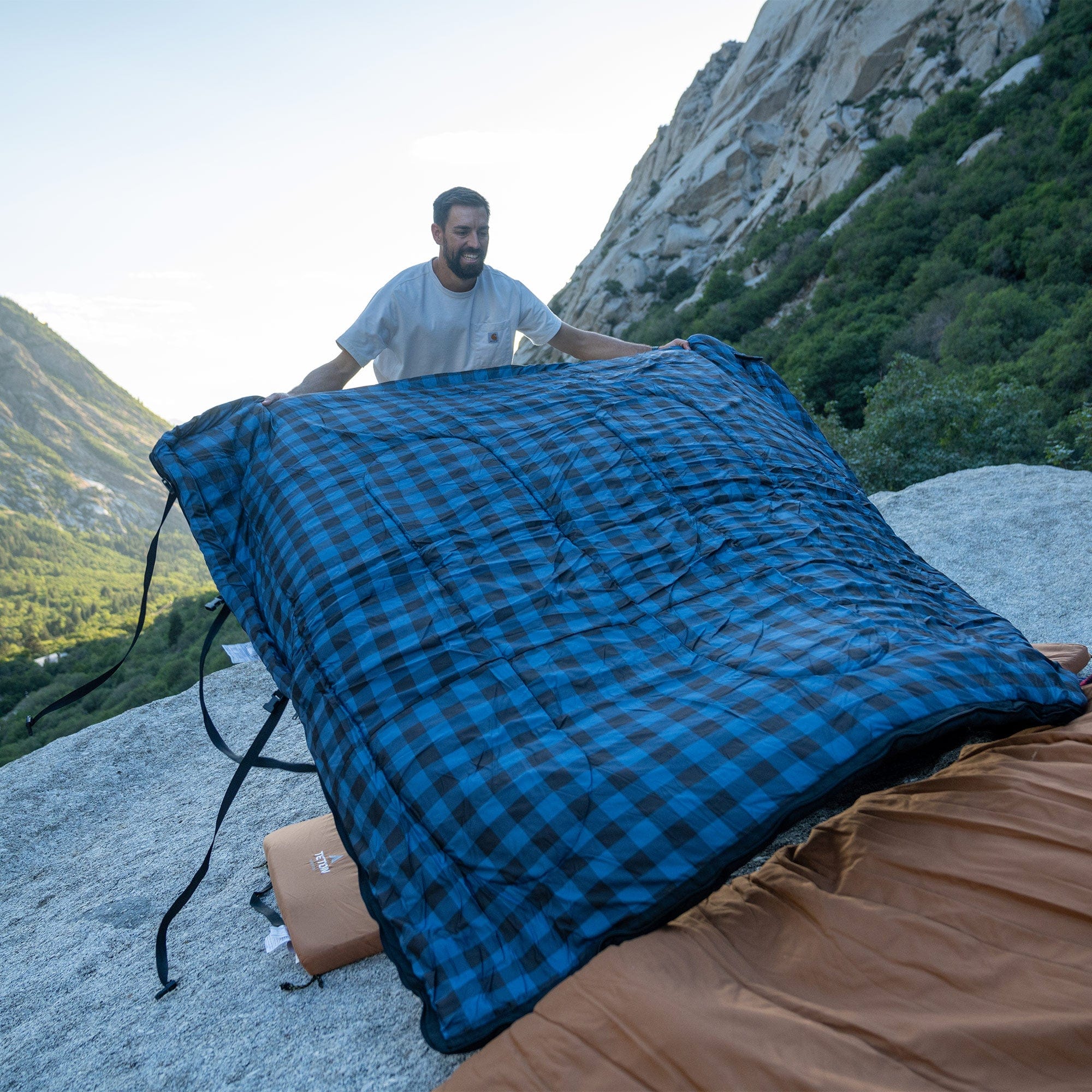 TETON Sports Bridger -20˚F Canvas Sleeping Bag