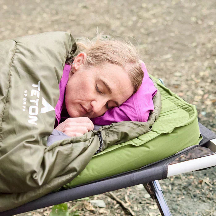 Bajo sleeping Teton para dormir profundo en campamentos
