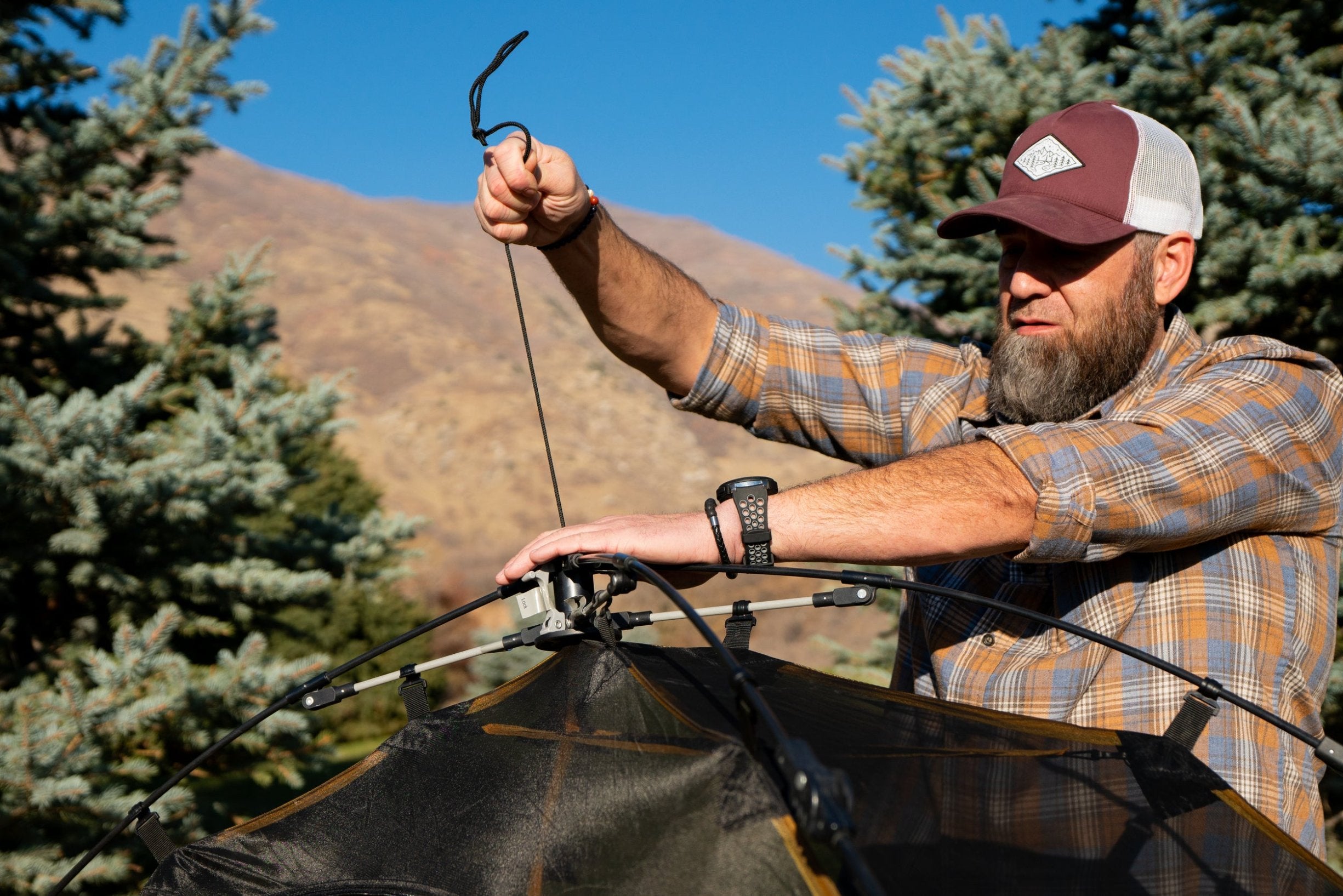 Combo 1 Casa de Campaña "Vista 1" y Catre "Outfitter XXL" TETON